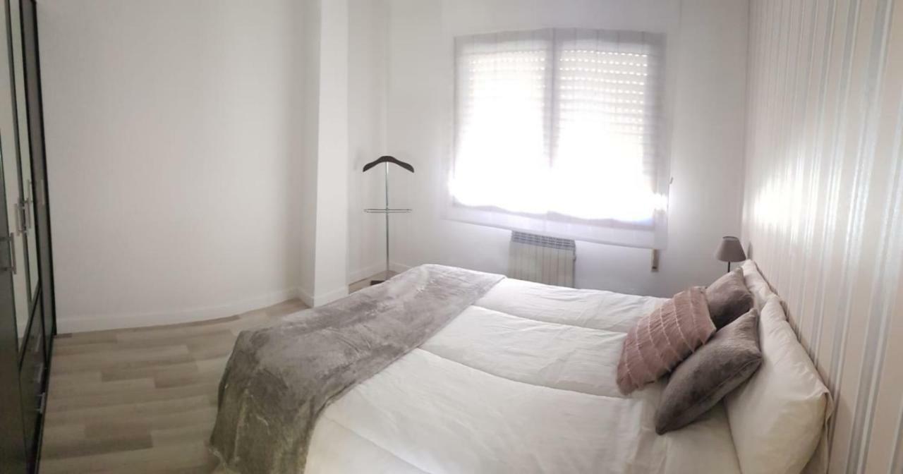 Apartamento "El Abuelo" Калаора Екстериор снимка